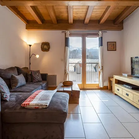 Apartment Chateau - Charming In The Center With 3 Bedrooms - By Cozee *