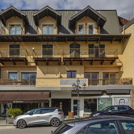 Apartment Chateau - Charming In The Center With 3 Bedrooms - By Cozee *