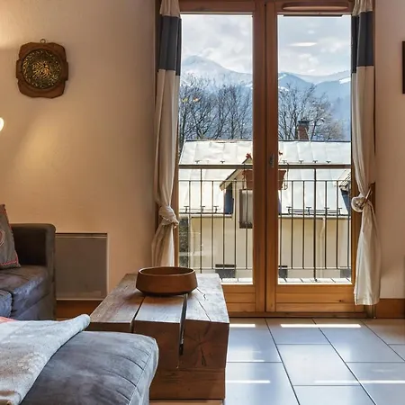 Apartment Chateau - Charming In The Center With 3 Bedrooms - By Cozee *